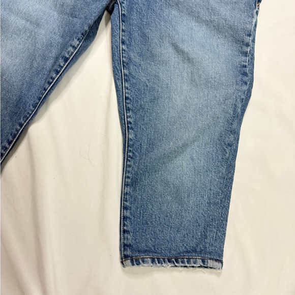 Good American Light Blue Ankle Jeans - Picture 3 of 9